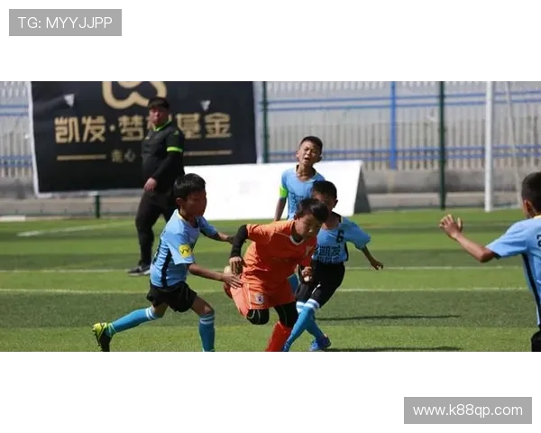 凯发足球官网提供最新赛事资讯和专业比赛分析助你掌握足球动态